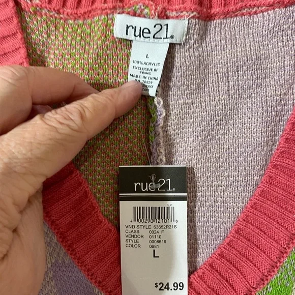 Rue 21 Sleeveless Sweater Vest Large (CM) - Picture 7 of 14